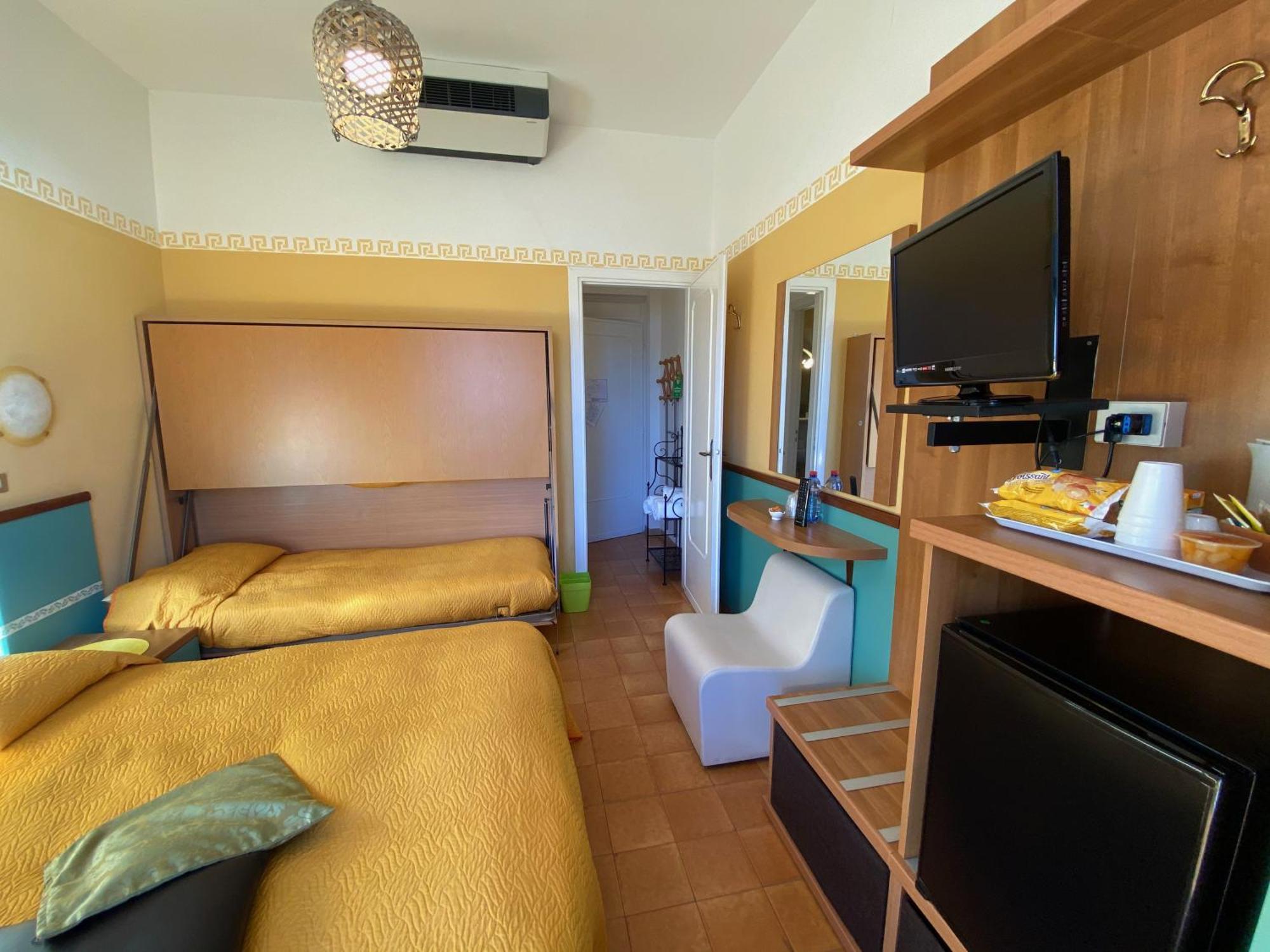 Albergo La Pineta Marina dʼMarina dʼAndora Szoba fotó