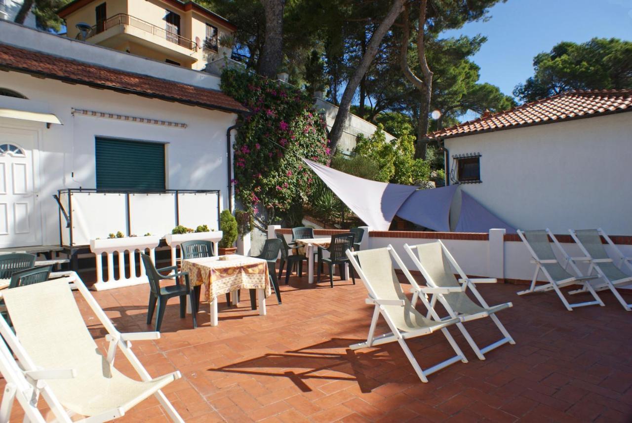 Albergo La Pineta Marina dʼMarina dʼAndora Kültér fotó